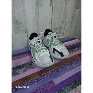 Nike Boys Zoom Freak 4 DQ0553-100 White Basketball Shoes Sneakers Size 5Y